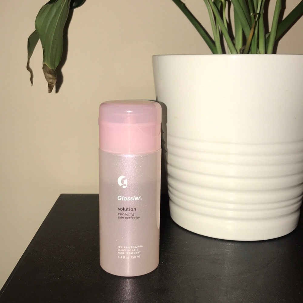 Glossier Solution